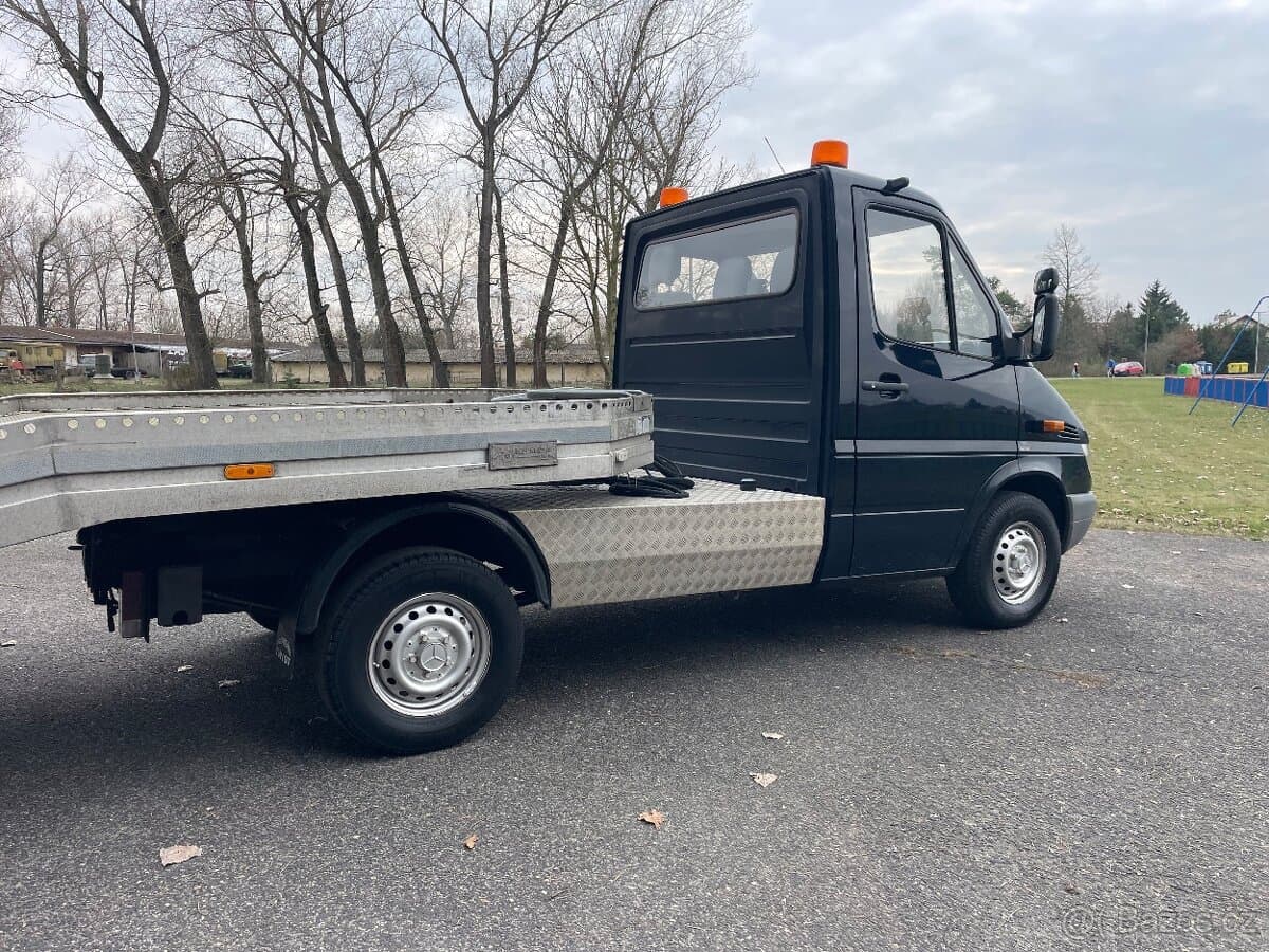 2005 Mercedes-Benz SPRINTER - 6