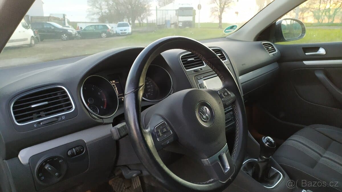 2013 Volkswagen GOLF - 6