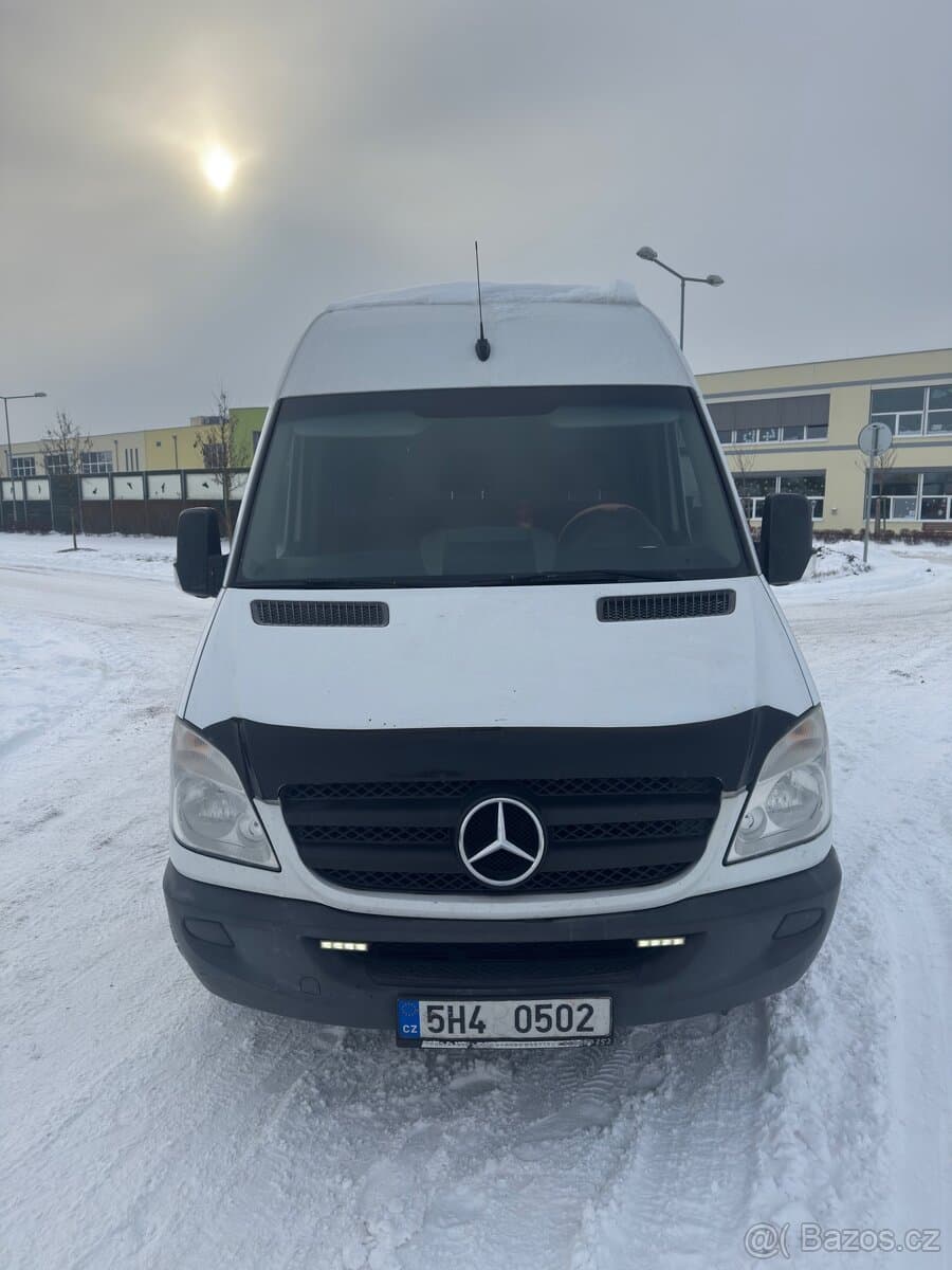 Mercedes-Benz SPRINTER - 6