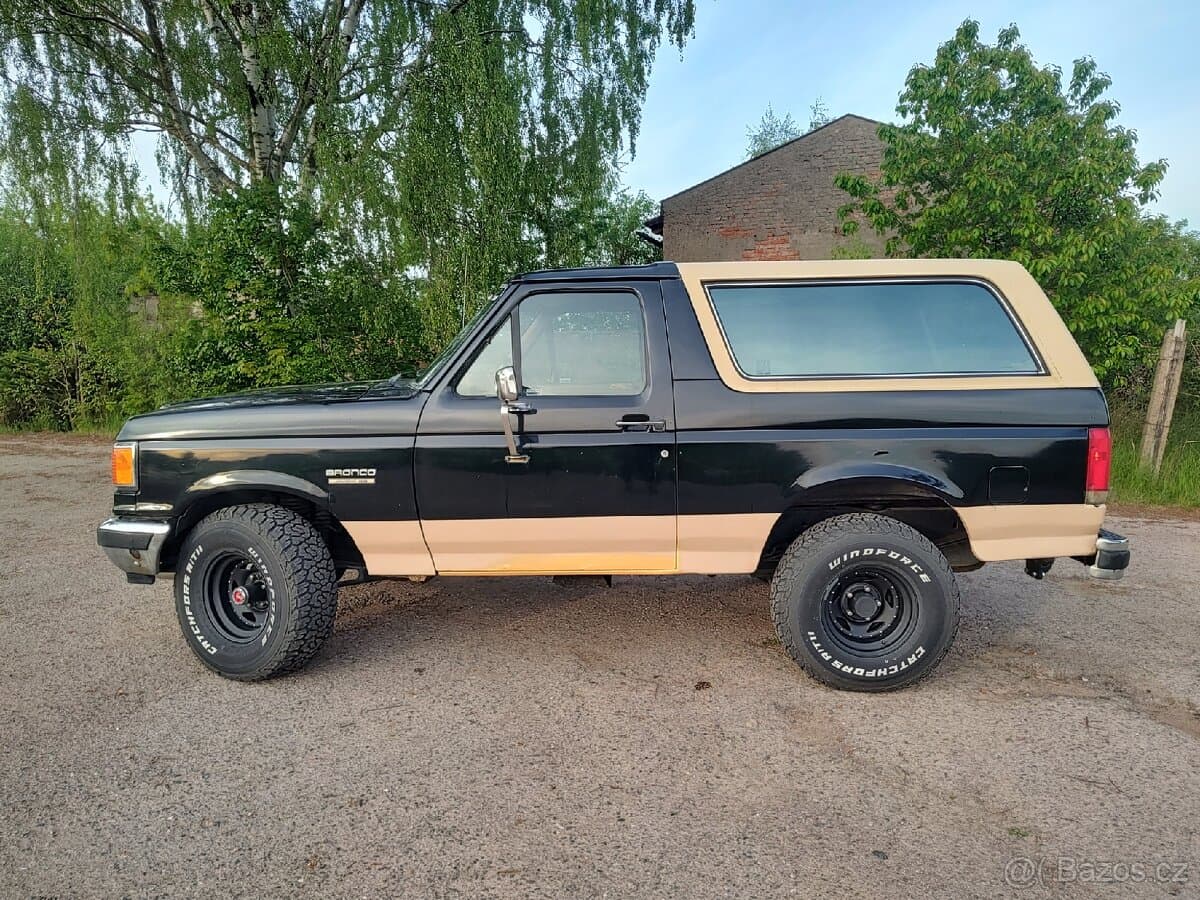 1990 Ford BRONCO - 6