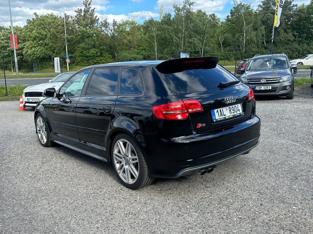 2010 Audi S3 - 6