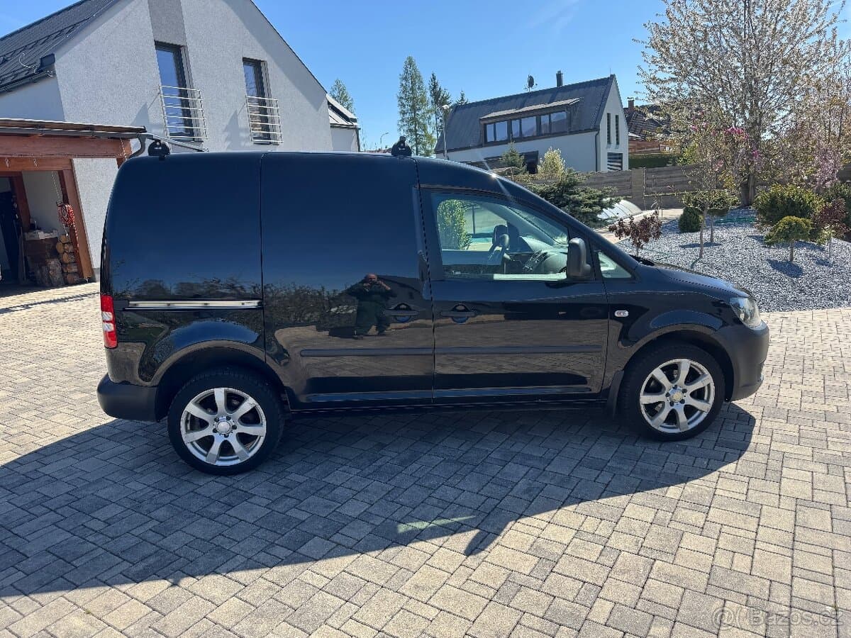 2013 Volkswagen CADDY - 6