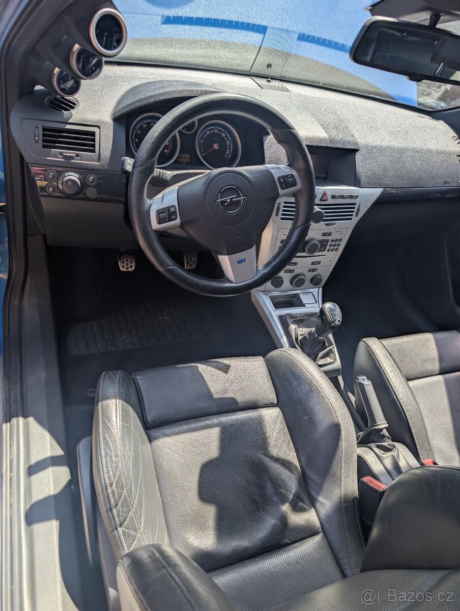 Opel ASTRA - 6