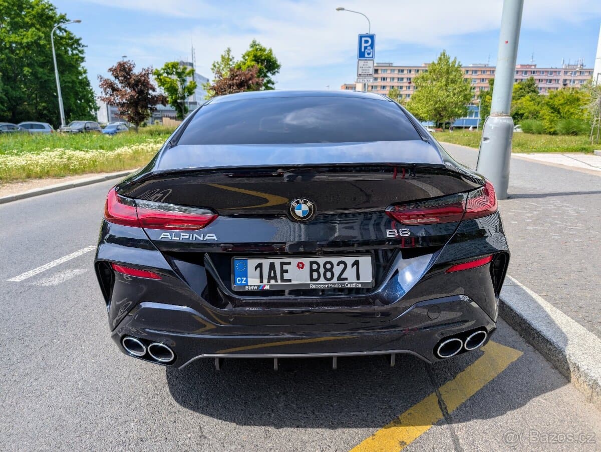2022 Alpina B8 - 6