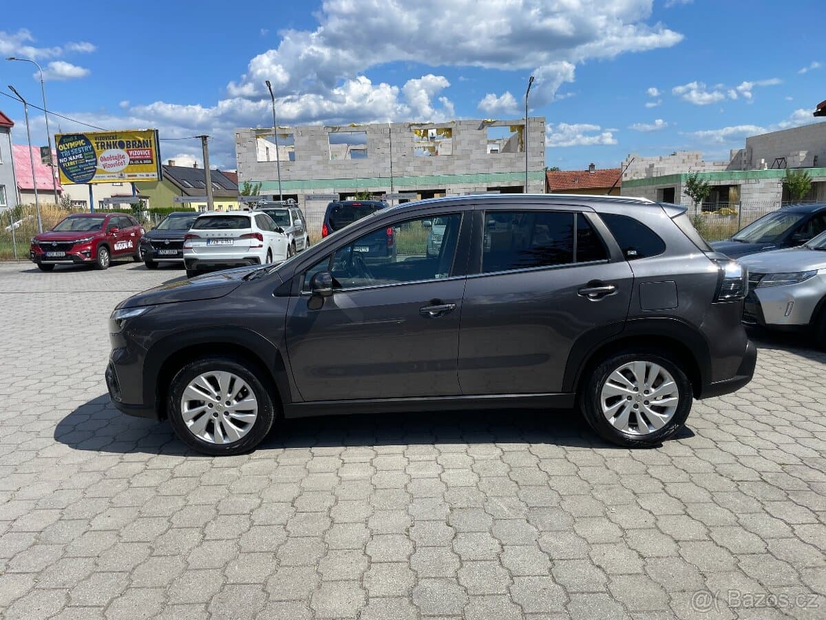 Suzuki S-CROSS - 6
