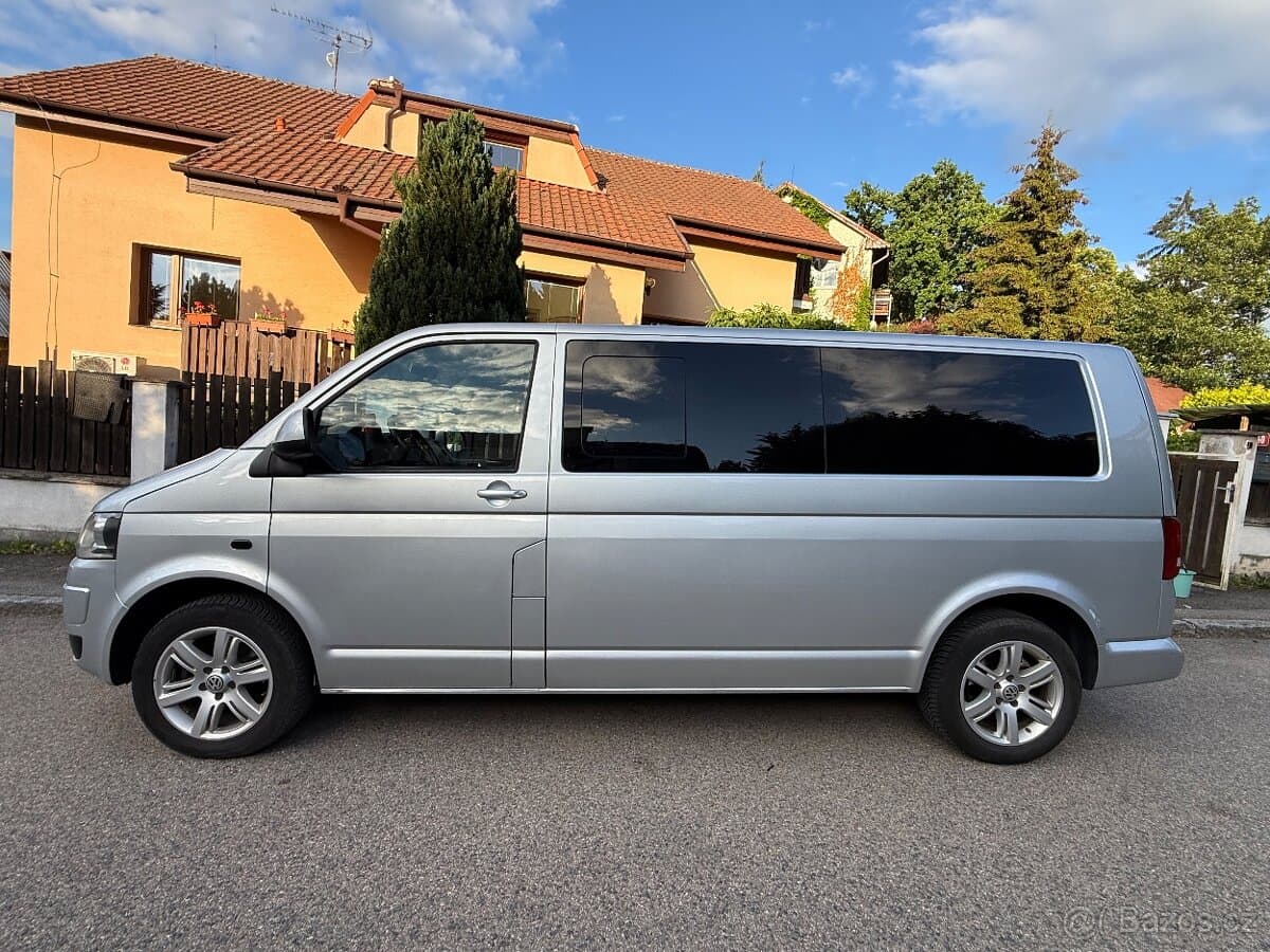 2010 Volkswagen CARAVELLE - 6