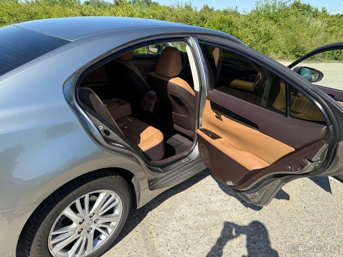 2018 Lexus ES - 6