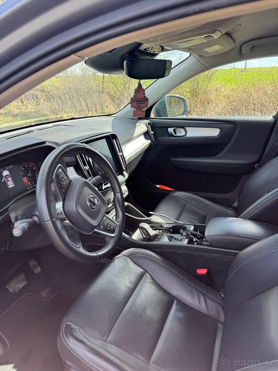 2019 Volvo XC40 - 6