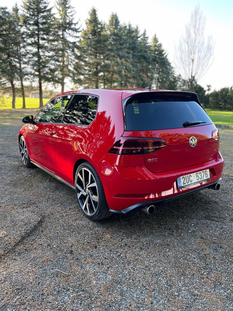 2017 Volkswagen GOLF - 6