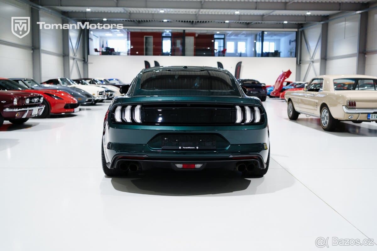 2020 Ford MUSTANG - 6