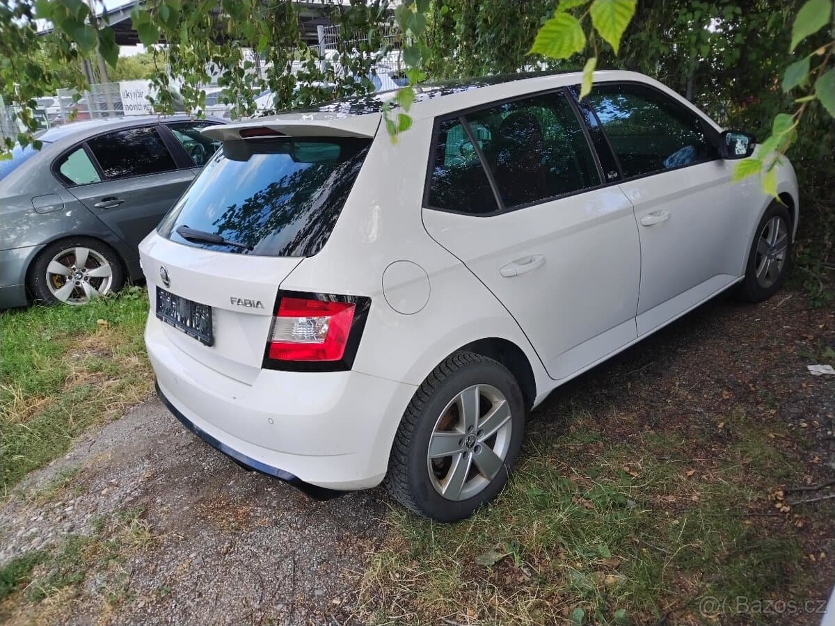 2016 Škoda FABIA - 6