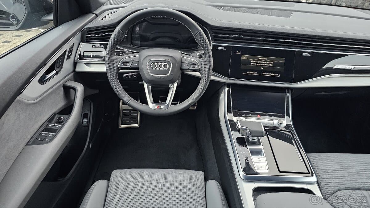 Audi Q8 - 6