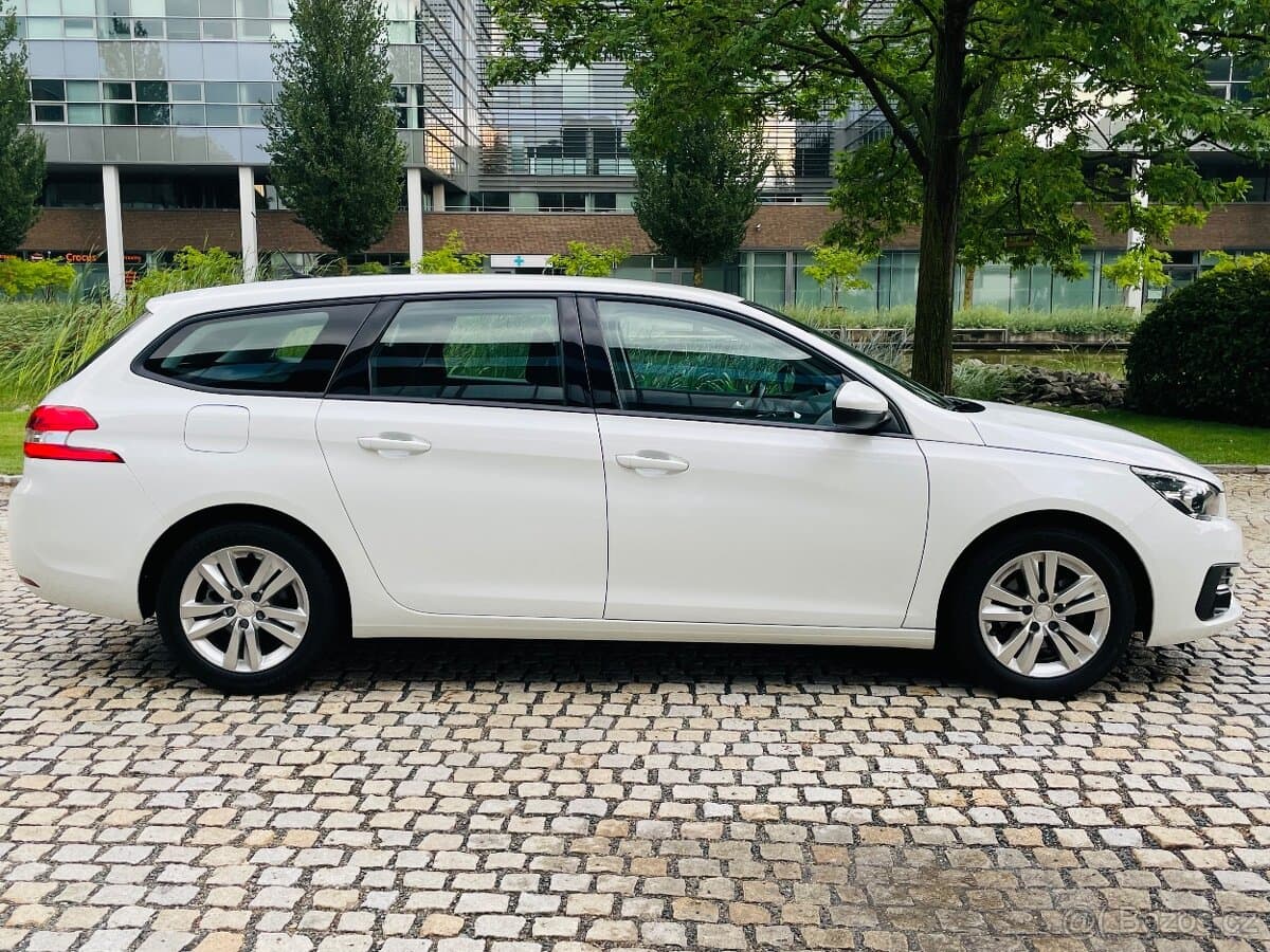 2020 Peugeot 308 - 6
