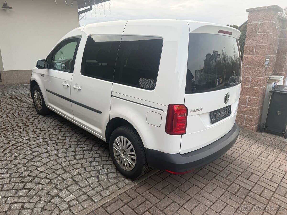 2020 Volkswagen CADDY - 6