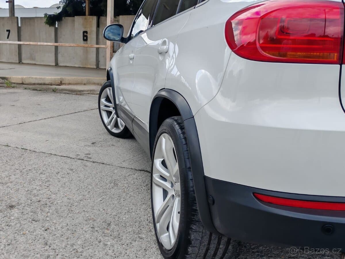 2014 Volkswagen TIGUAN - 6