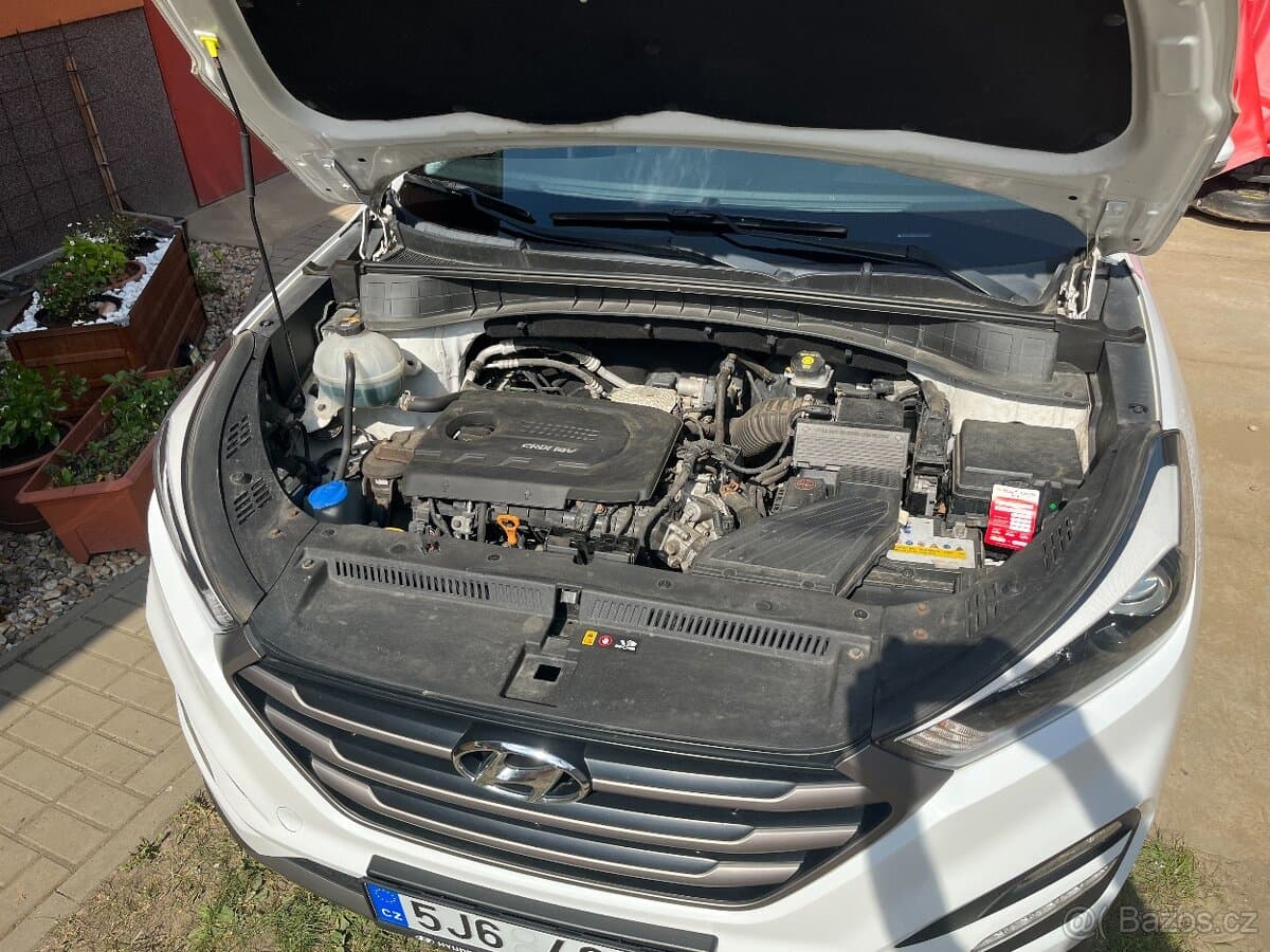 2016 Hyundai TUCSON - 6