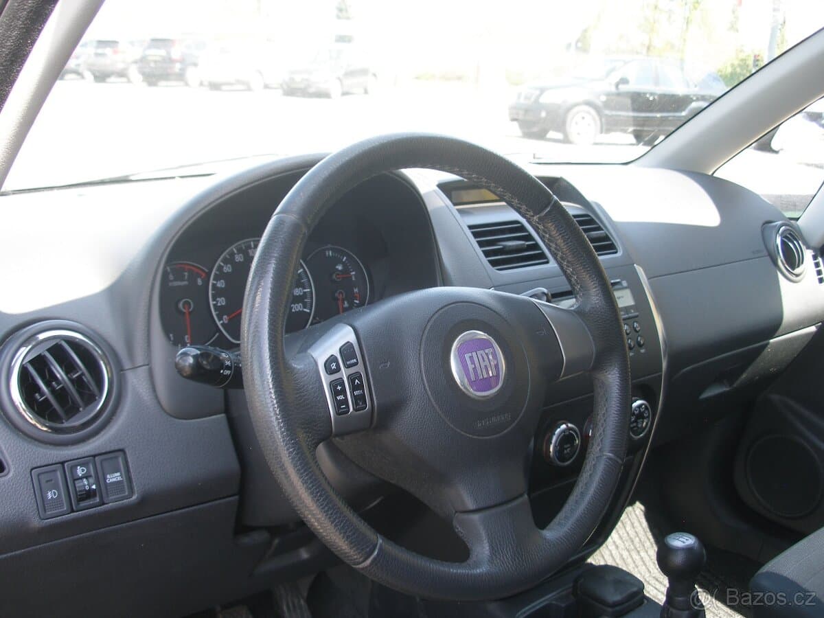 Fiat SEDICI - 6