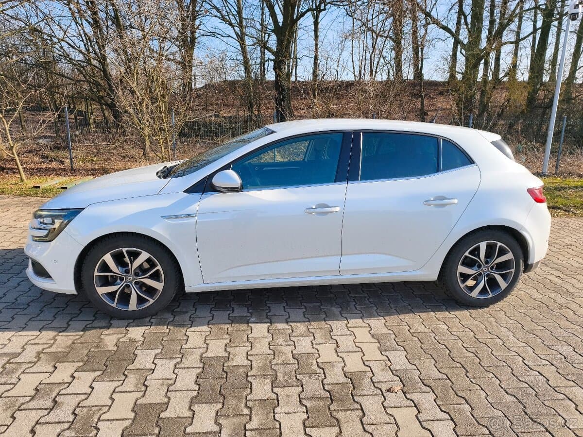 Renault MEGANE - 6