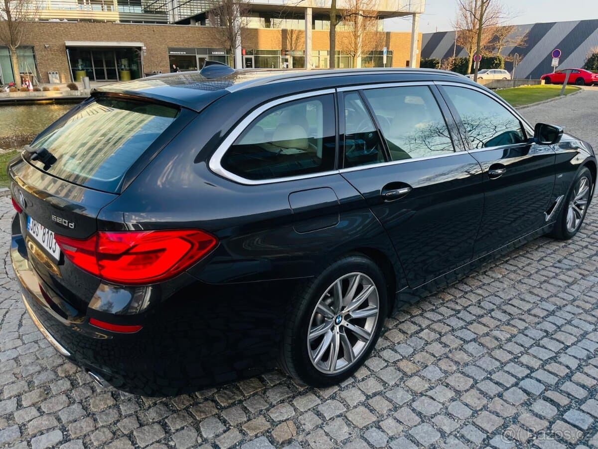 2019 BMW 5-SERIES - 6