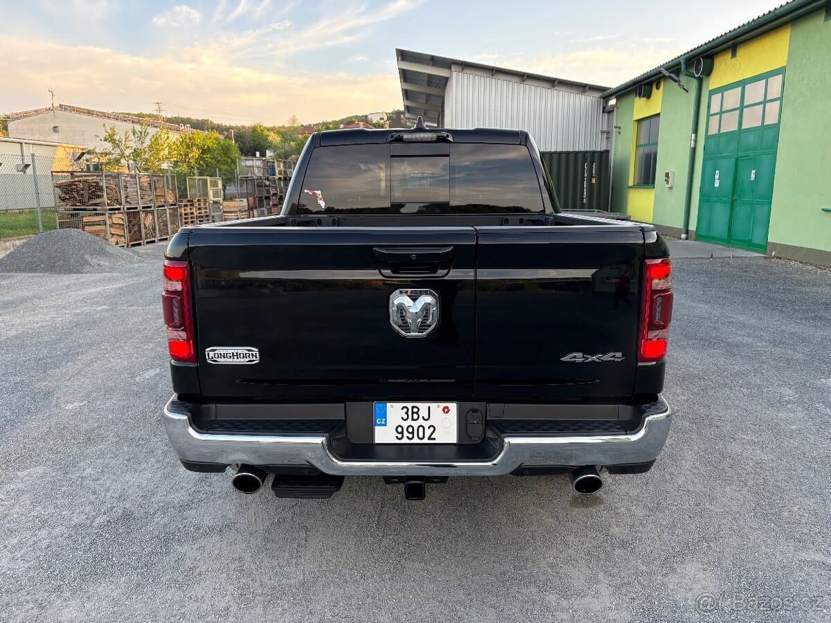 2023 RAM 1500 - 6