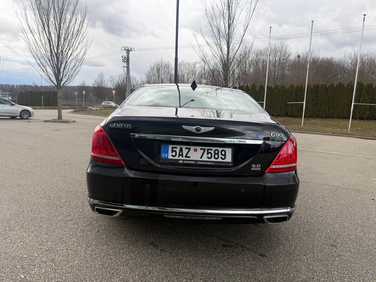 2017 Genesis G90 - 6