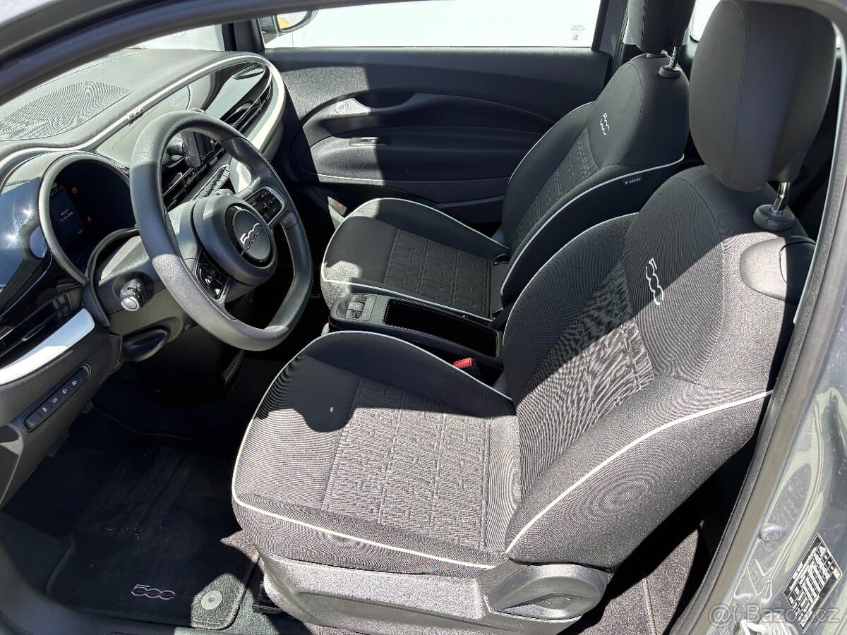 2022 Fiat 500 - 6
