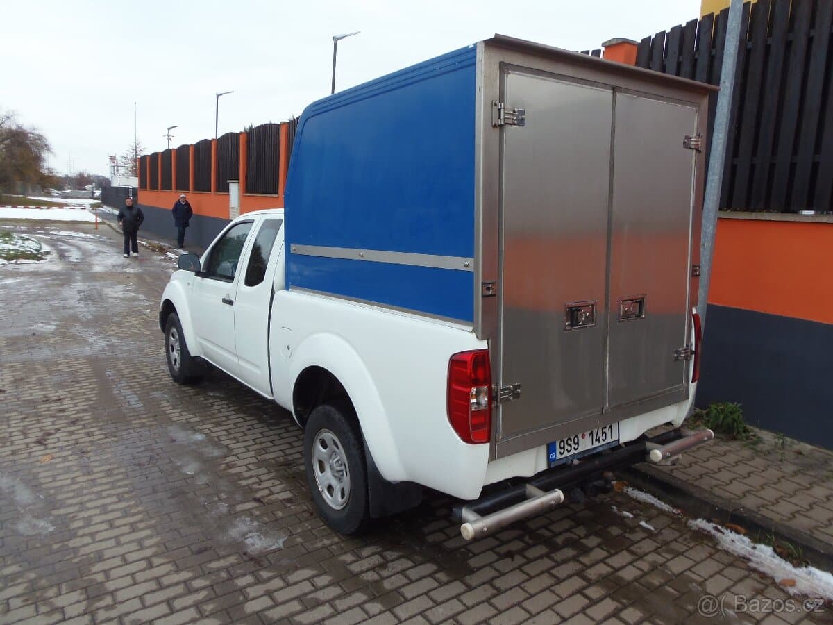 2009 Nissan NAVARA - 6