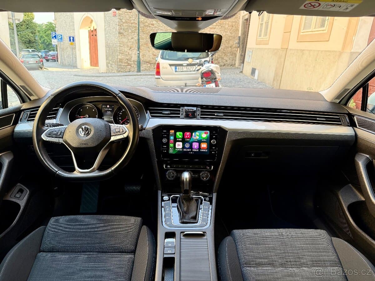 2020 Volkswagen PASSAT - 6