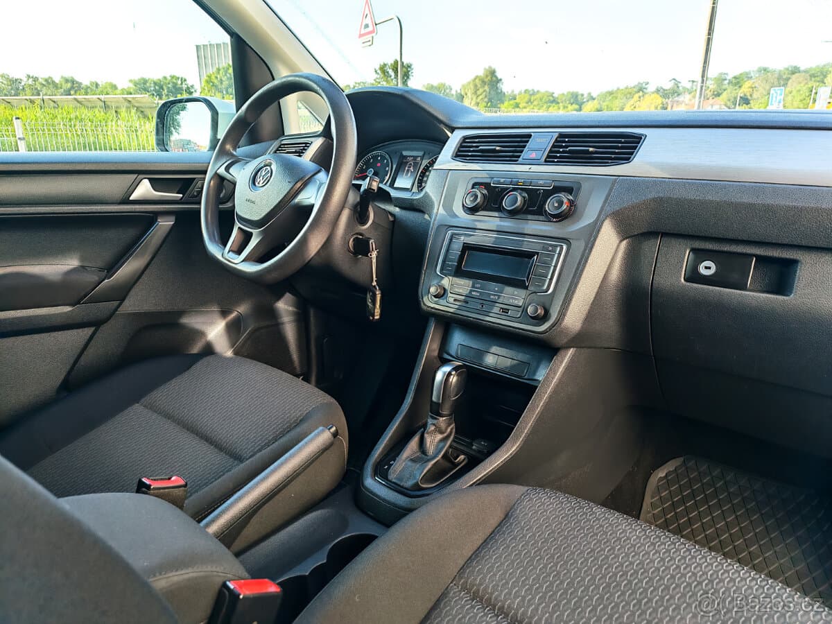 2017 Volkswagen CADDY - 6