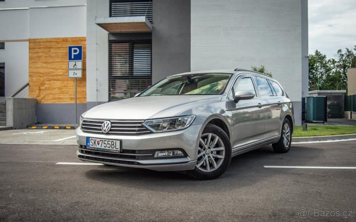2016 Volkswagen PASSAT - 6