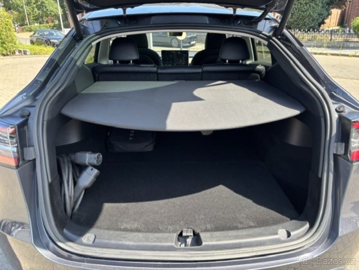 2022 Tesla MODEL Y - 6