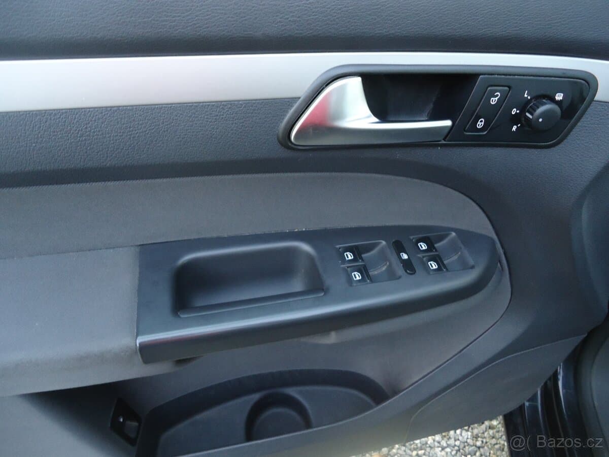 2011 Volkswagen TOURAN - 6