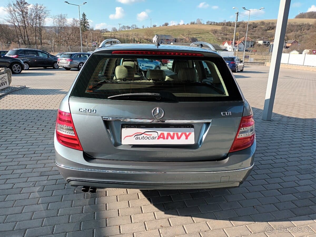 2011 Mercedes-Benz C-CLASS - 6