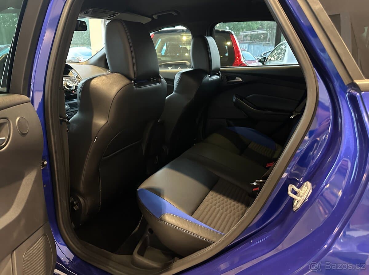 2013 Ford FOCUS - 6