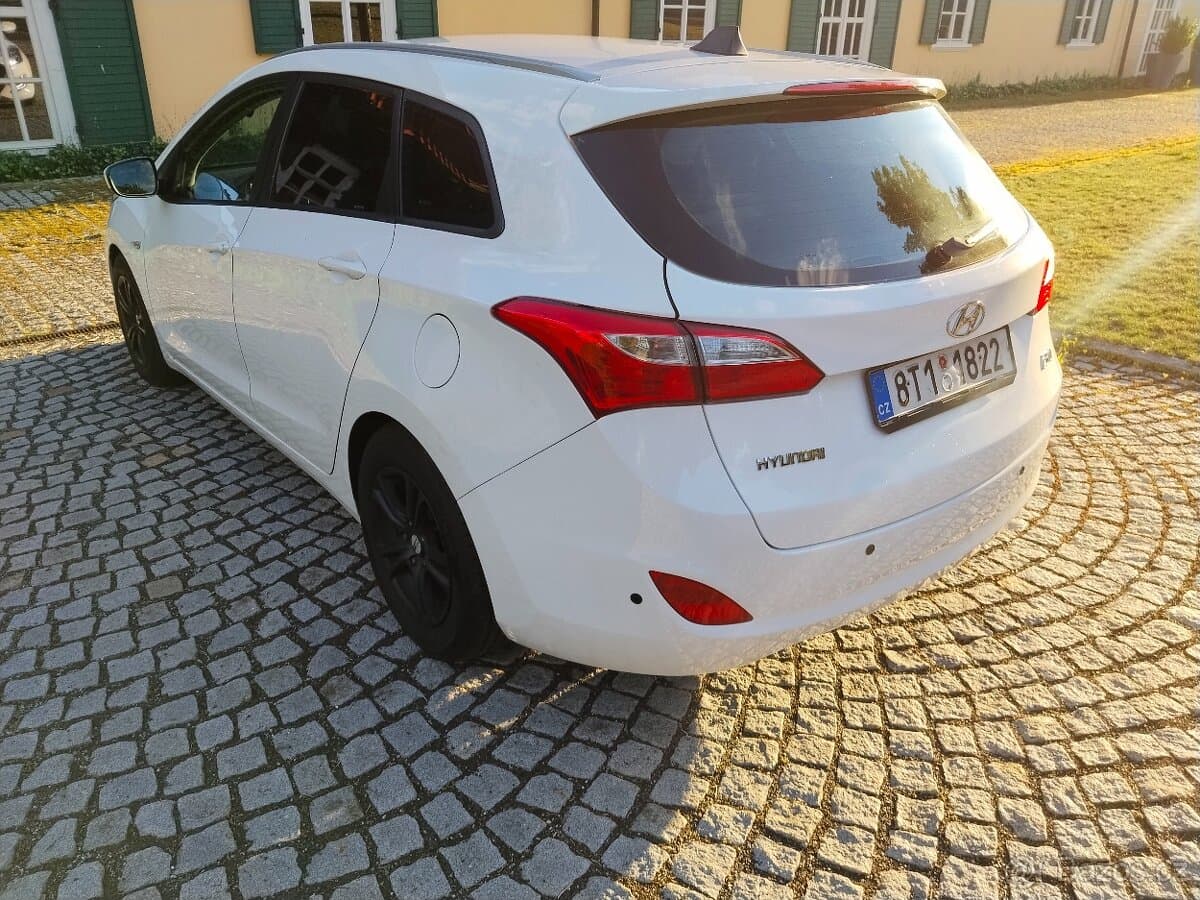 2012 Hyundai i30 - 6
