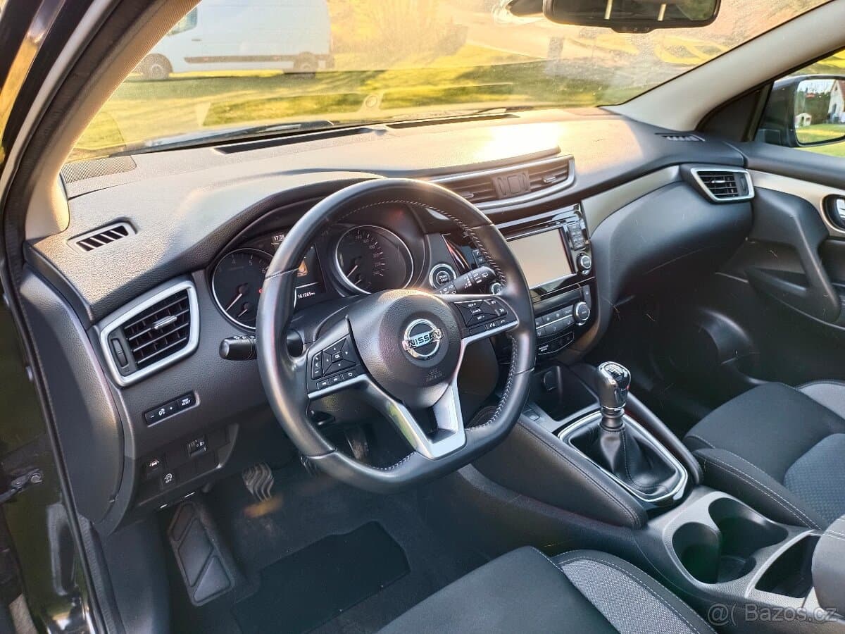 2018 Nissan QASHQAI - 6