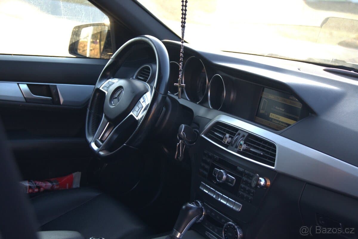 2011 Mercedes-Benz OSTATNÍ - 6