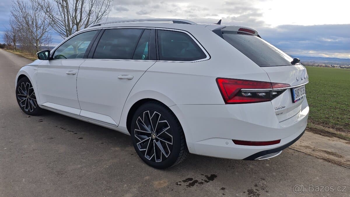 2021 Škoda SUPERB - 6