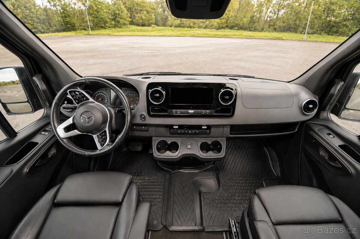 Mercedes-Benz SPRINTER - 6