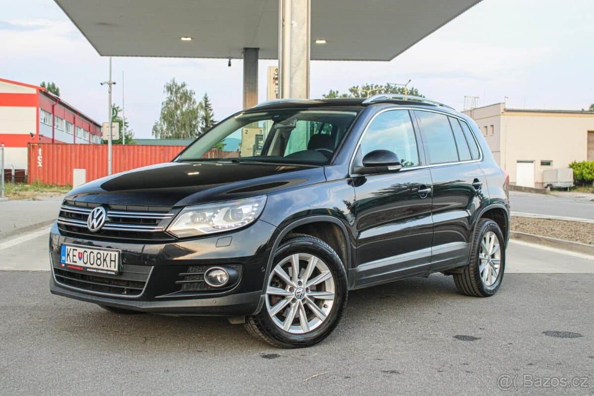 2012 Volkswagen TIGUAN - 6