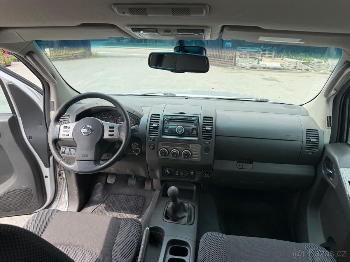 2009 Nissan NAVARA - 6