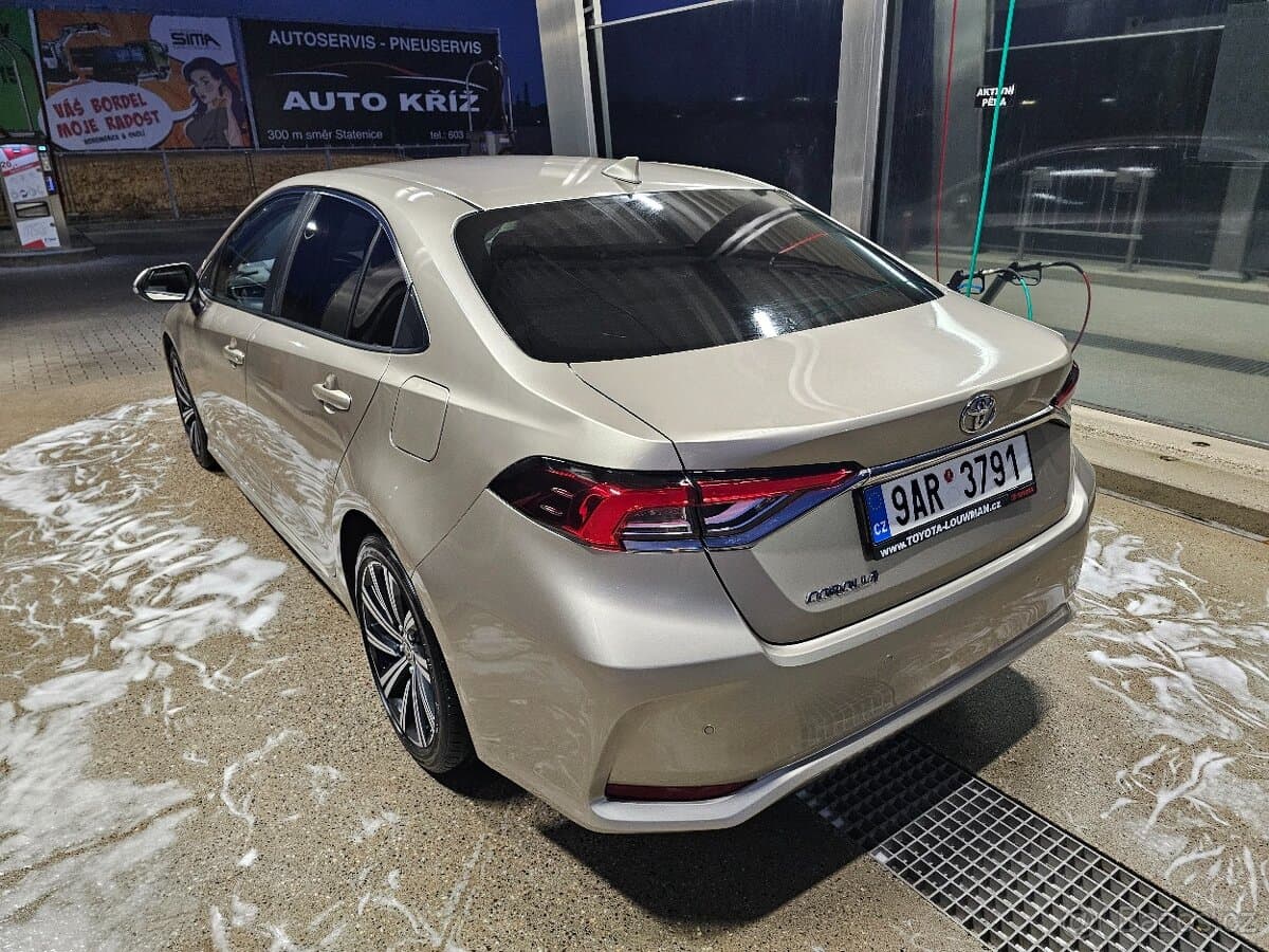 2023 Toyota COROLLA - 6