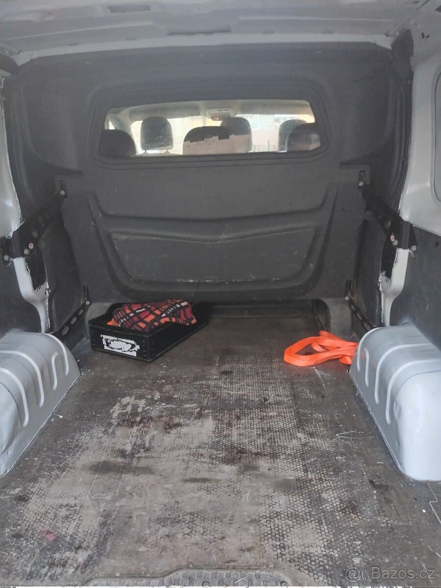 2015 Renault TRAFIC - 6