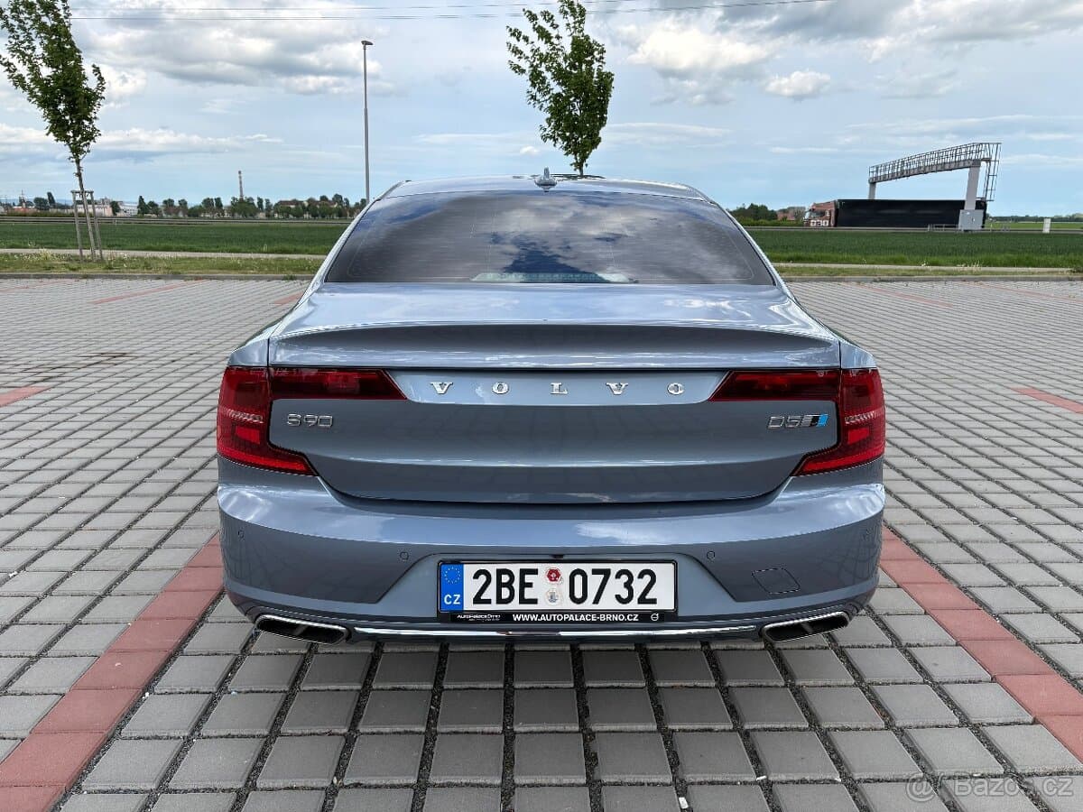 2016 Volvo S90 - 6