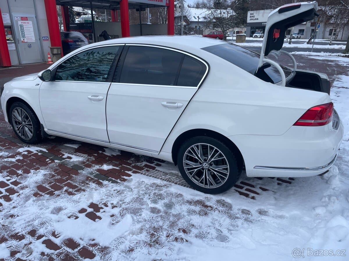 Volkswagen PASSAT - 6