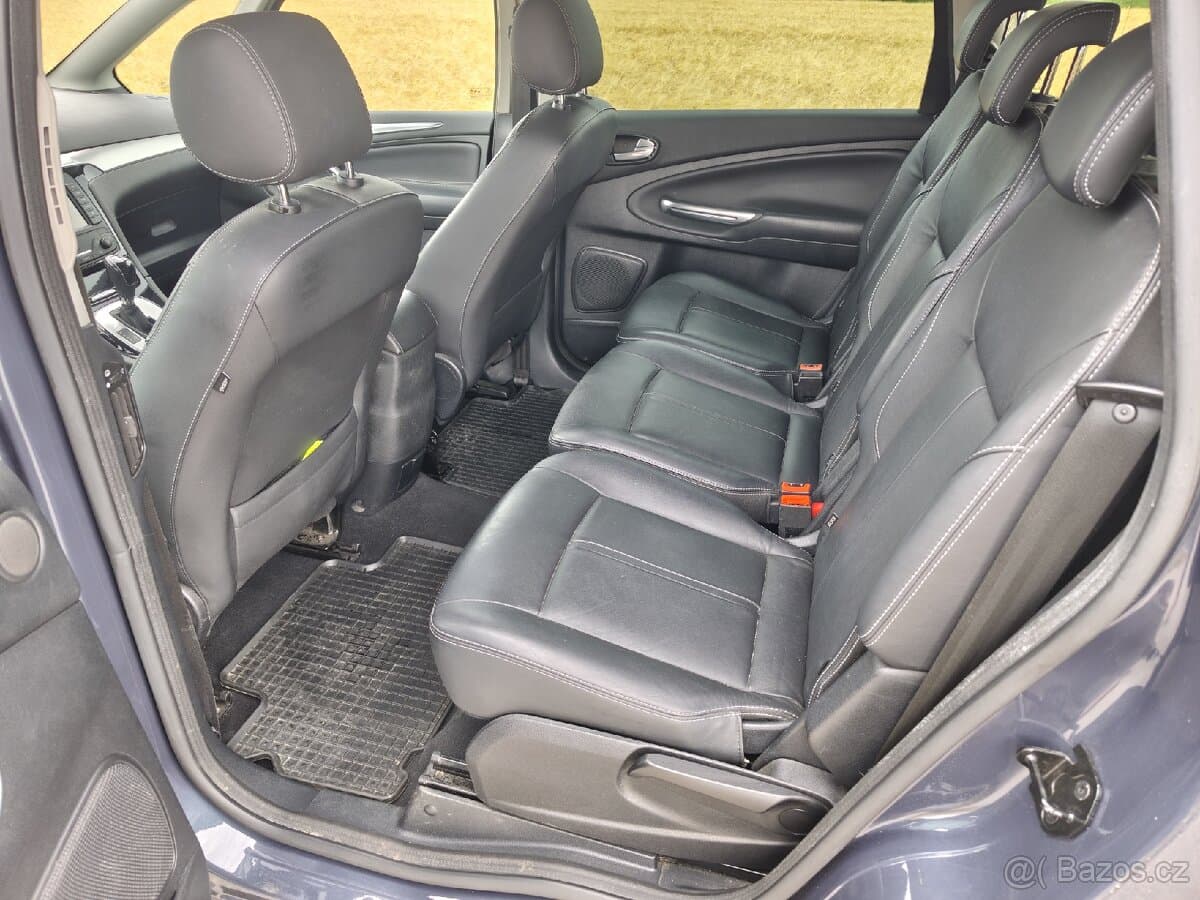 2012 Ford S-MAX - 6