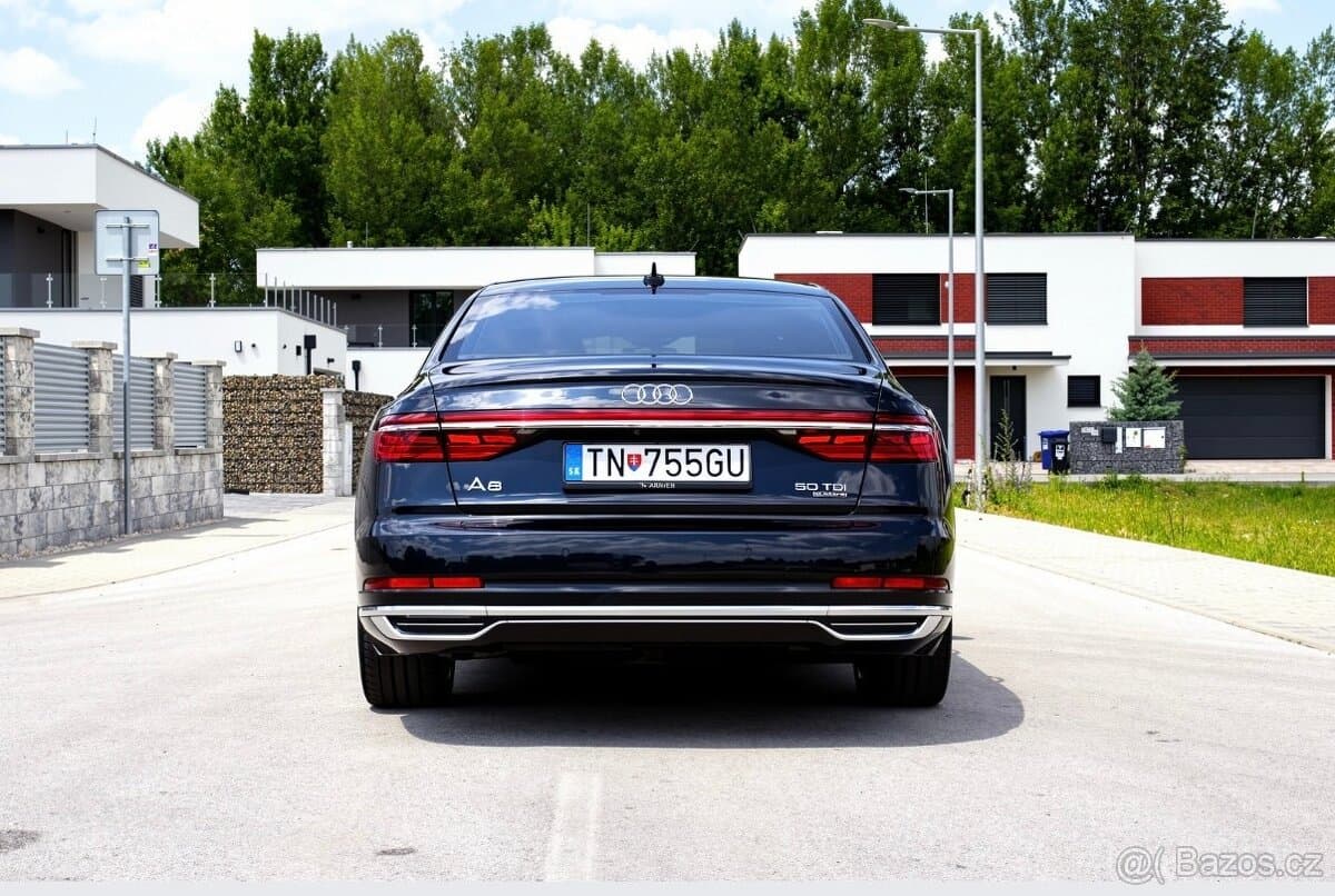 Audi A8 - 6