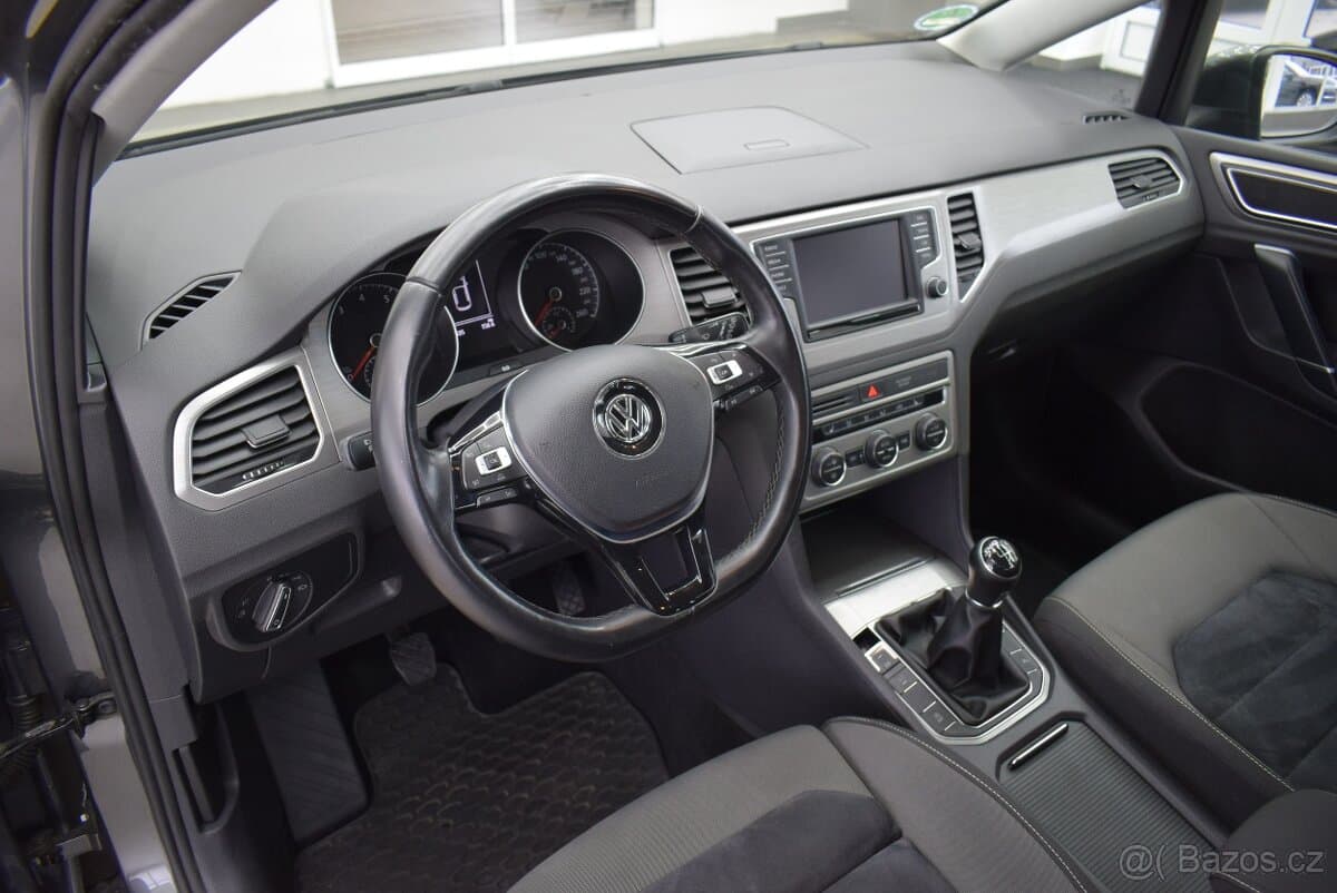 2017 Volkswagen GOLF - 6