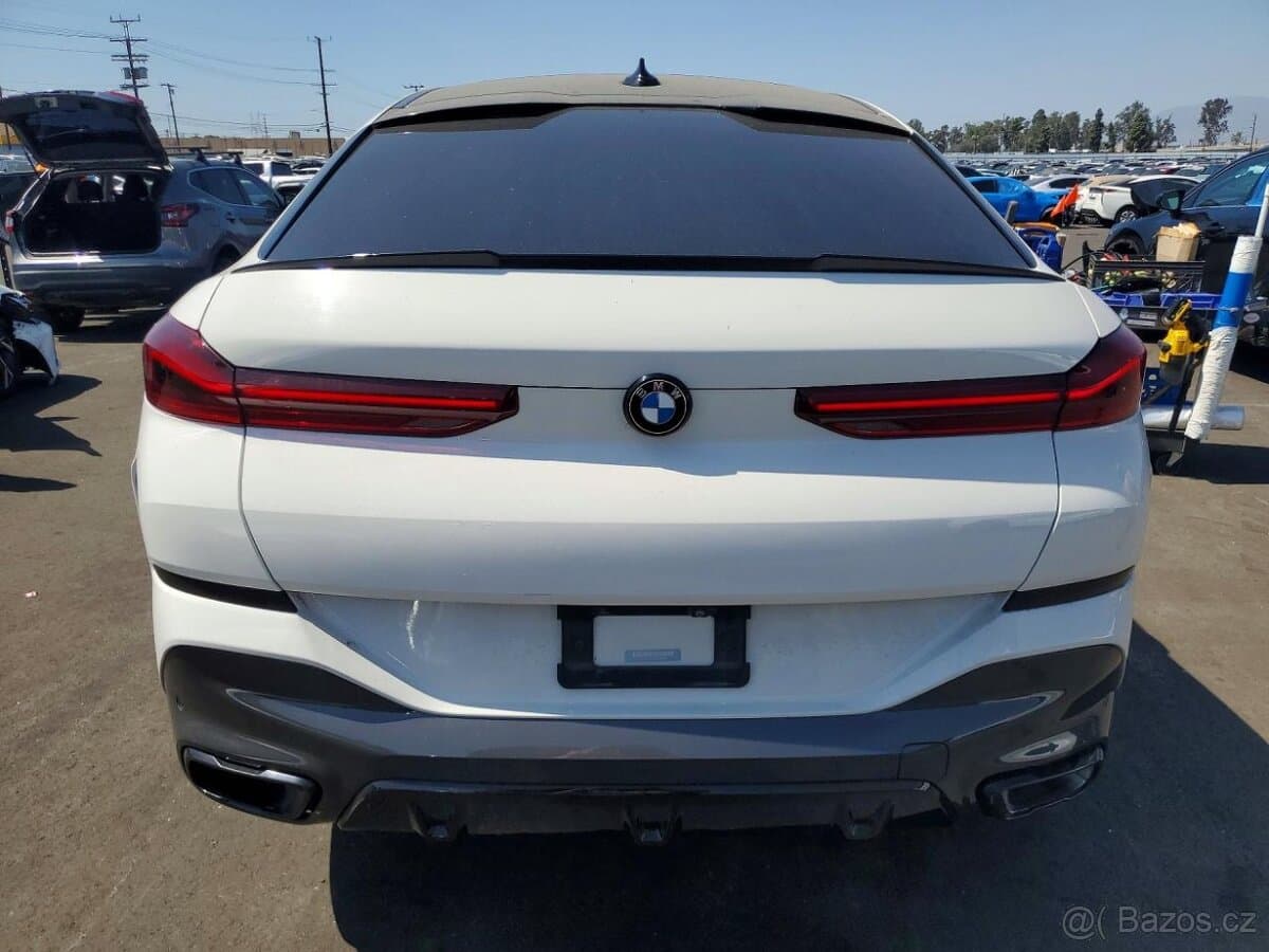 2021 BMW X6 - 6