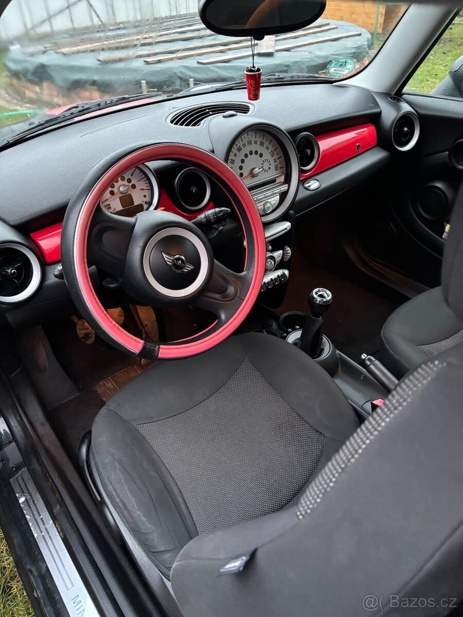2010 Mini COOPER - 6